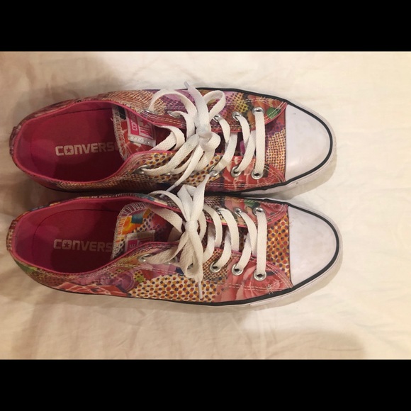 Converse Shoes - Multicolor Women’s Converse!